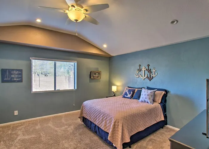 Group Getaway W/ Pool & Putting In Glendale Vakantiehuis Phoenix