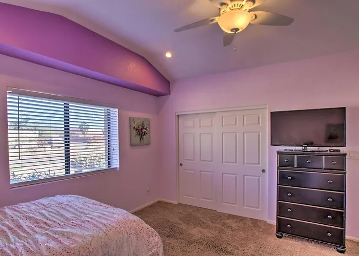 Vakantiehuis Group Getaway W/ Pool & Putting In Glendale Phoenix